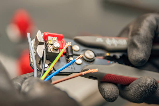 Best Licensed Electrician  in Barnsdall, OK